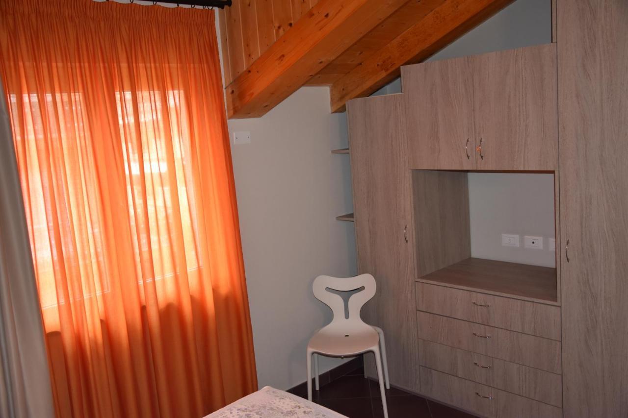 Le Vele Residence Пиетра Лигуре Екстериор снимка